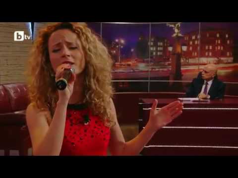 Видео: Шоуто на Слави: СлавиТрифонов, Ку ку Бенд и Деси Добрева - Лудо младо