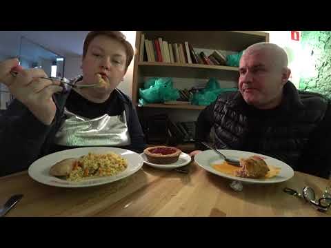 Видео: Мукбанг ОБЪЕЛИСЬ на 600 р от ПУЗА) 🍛🥣🥗 Изучаем НЕДОРОГОЕ кафе в Санкт Петербурге, ужин