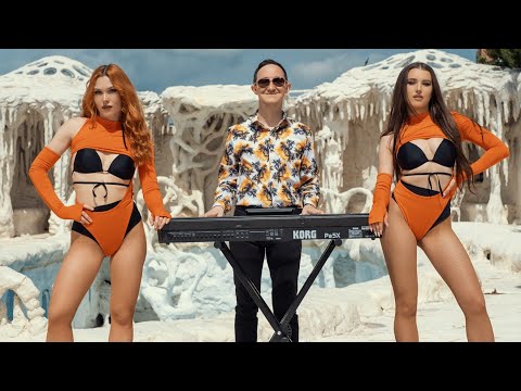 Видео: PİYANİST ERSAN SUMMER KOCEK (  Ерсан  Лято Кючек )  2025