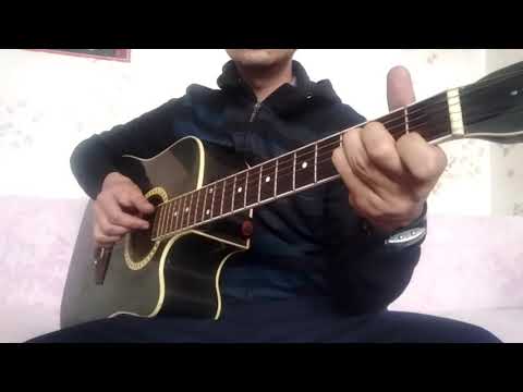 Видео: Дворовая песня под гитару - Можно я дотронусь до тебя