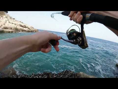 Видео: Тяжелый джиг с берега Средиземного моря в Турции. Демре.