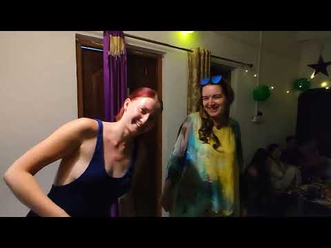 Видео: 249. День рождения Леры. Идем праздновать. Арамболь.Гоа 2024.