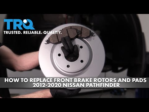 Видео: Как заменить передние тормоза на Nissan Pathfinder 2012-2020 годов