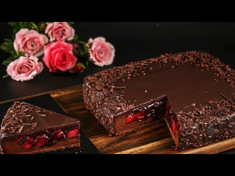 Видео: 🍒 Два легендарных торта! Вишнёвый и летний — пышные, влажные, божественные!