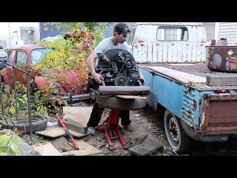 Видео: Первый запуск за 50 лет! - Старый грузовик | 56 Vw Single Cab - Заклинил двигатель?