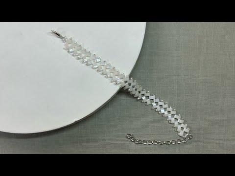 Видео: Как сделать браслет чокер из бусин tila и бисера мастер-класс МК