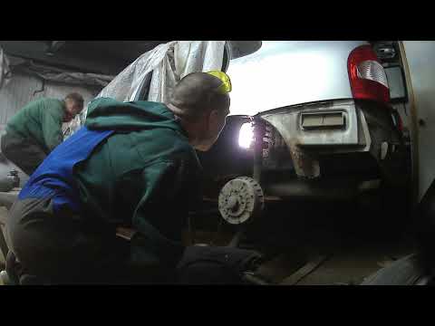 Видео: Лада-Калинка замена порога и арки заднего крыла ч.2