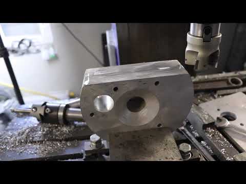 Видео: Инжекторный двигатель на Заз 968. Часть 7 (вскрытие двигателя и водяное охлаждение)