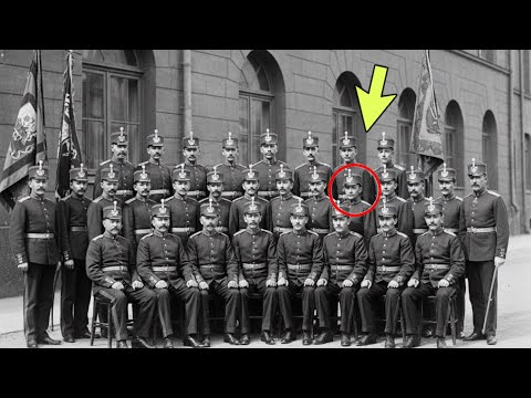 Видео: Фото офицеров 1912 года. Историки увеличили деталь и потеряли дар речи