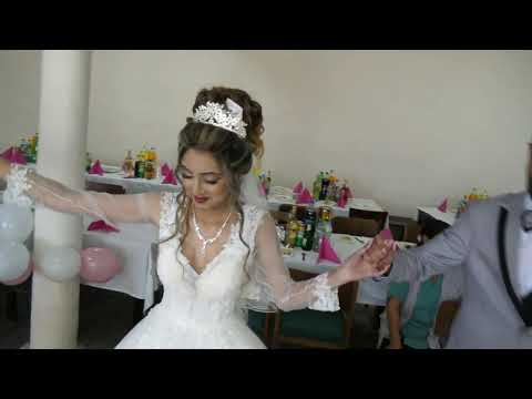 Видео: Свадба на Пламен и Райна от село житница 2024