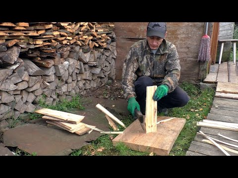 Видео: Выходные в деревне. Ходили на старое кладбище.