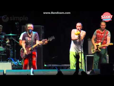 Видео: Ленинград - Хорошо там,где мы есть (Sziget 2013)