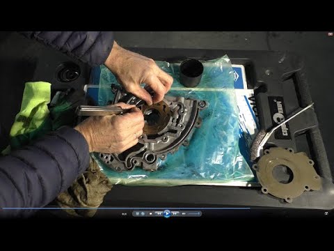 Видео: Разборка маслонасоса с пробегом 415000 км на Land Rover Discovery 4  3,0 Ленд Ровер Дискавери 4 2009