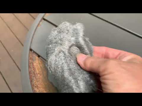 Видео: Мебель из металла на веранде требует особого подхода