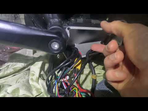 Видео: MINAKO F10. Гидроизоляция отсека для контроллера.