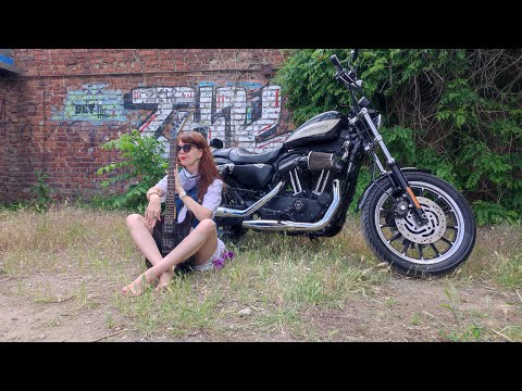 Видео: неОбзор Harley Davidson Sportster xl883 Roadster