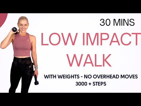 Видео: 30-минутная прогулка с низкой ударной нагрузкой и утяжелителями | Более 3000 шагов, без движений ...