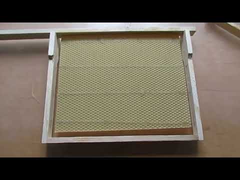 Видео: пчеловодство на ячейке 4,9 мм - часть 66, строю рамки для малоформатного улья 16.05.2024