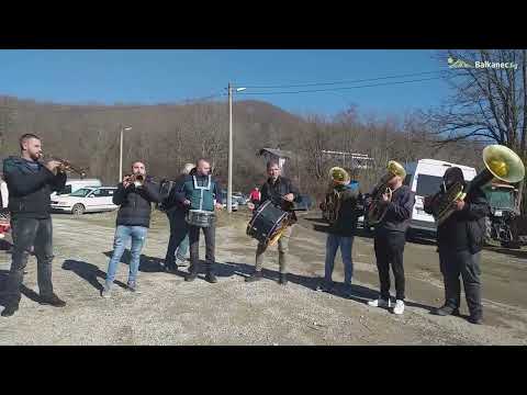 Видео: Трифон Зарезан в село Скравена