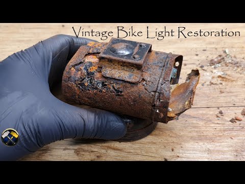 Видео: Реставрация старинного велосипедного фонаря 1960-х годов, это надо видеть