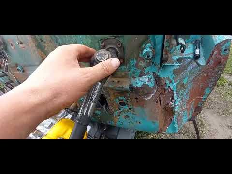 Видео: ГАЗ М 20 Победа 9 серия. Рулевой механизм и педальный узел !!!