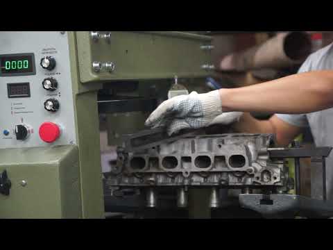 Видео: Установка ГБЦ на фрезере. Двухуровневый стол. Станок 6Р-800. ООО ЦНО Резерв.