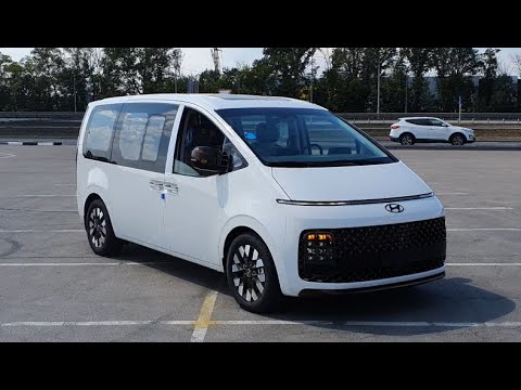 Видео: Большой обзор Hyundai Staria Lounge (Хёндэ Стария Лаунж) 7 мест 4WD 2021/2022