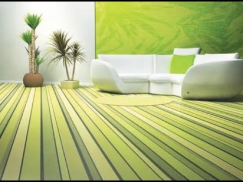 Видео: Я смеялась, когда подруга сказала, что поклеила обои на пол. Оказалось, зря...