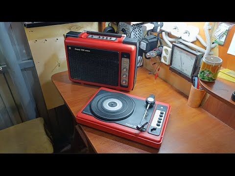 Видео: На ремонте переносной электрофон Лидер 306 моно