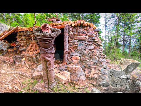Видео: В КАМЕННЫЙ ДОМ ПРИШЕЛ ЧУЖАК и СЛОМАЛ КАМИН | СТАВИМ ФОТОЛОВУШКИ