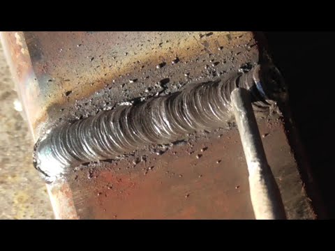 Видео: Как красиво заварить большой зазор на профильной трубе 1.5 мм