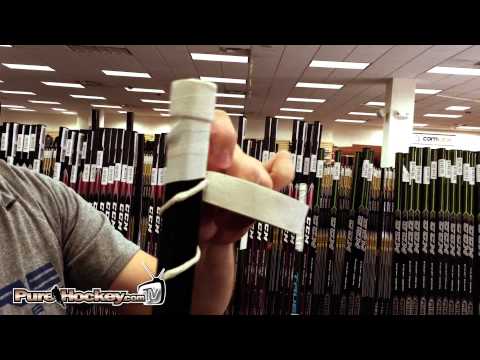 Видео: Обмотка ручки хоккейной клюшки лентой