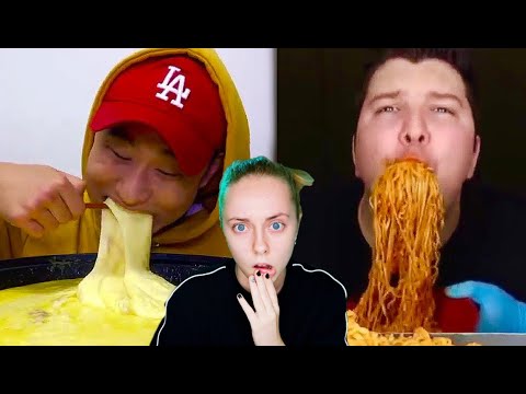 Видео: 🔥КОРЕЙСКИЙ МУКБАНГ против АМЕРИКАНСКОГО МУКБАНГА АСМР #4 (банана крис)