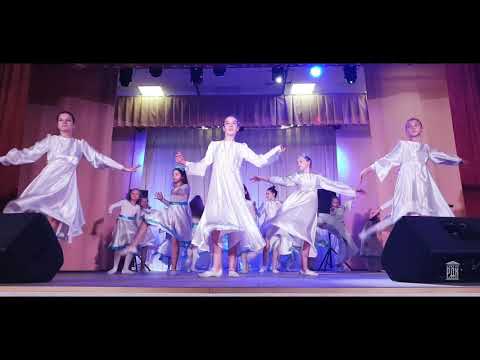 Видео: Танец ко Дню Матери