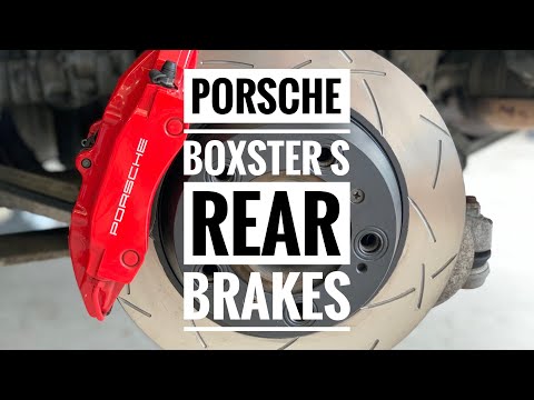 Видео: Как заменить задние роторы и колодки на Boxster S