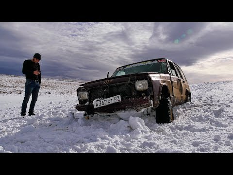 Видео: Девятка на цепях круче Паджеро на 35-х катках!!!