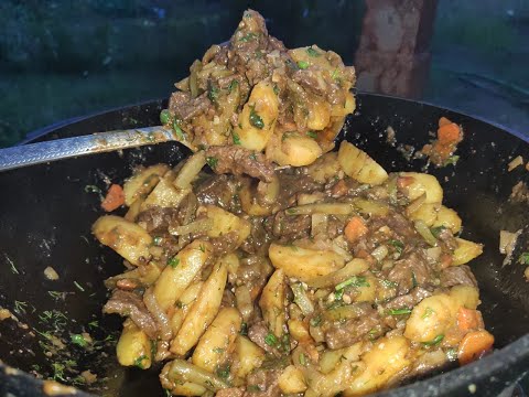 Видео: Великолепное Азу по-татарски в казане на костре. Классический рецепт.