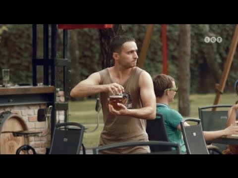 Видео: Семейка У. 19 серия