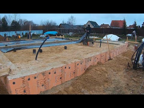 Видео: ЗАЛИВАЕМ БЕТОННЫЕ ПОЛЫ ПО ГРУНТУ, МОНТИРУЕМ ШТЫРЕВОЕ ЗАЗЕМЛЕНИЕ