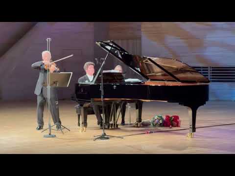 Видео: Владимир Спиваков и Денис Мацуев играют на бис А.Шнитке «Танго» /октябрь 2024г