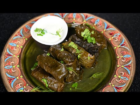 Видео: Толма. Салат из груши с овечьим сыром