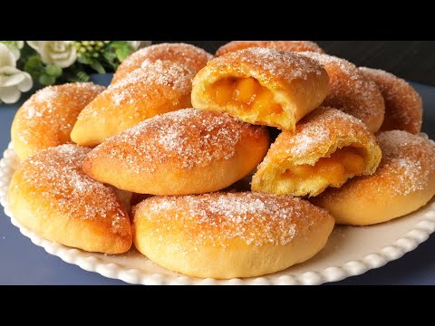 Видео: 2 ЯБЛОКА и ПАЧКА творога! Лучший рецепт ТВОРОЖНЫХ ПИРОЖКОВ! Выпечка
