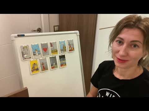 Видео: Как легко запомнить значение карт таро? Масть мечей. Младшие арканы.