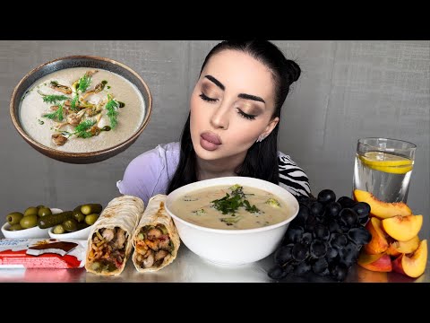 Видео: ПРОСМОТРОВ ВСЕ МЕНЬШЕ, А ДЕНЕГ БОЛЬШЕ 💸 Mukbang Ayka Emilly