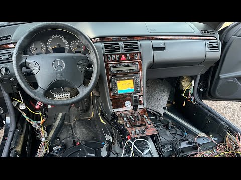 Видео: Сборка Черного 4мата w210 в AMG...