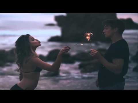 Видео: Каспийский Груз – Ах эта осень