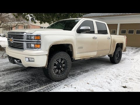 Видео: Замена жидкости в раздаточной коробке Chevrolet Silverado или GMC Sierra 2014-2018