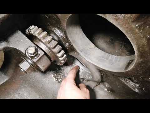 Видео: Розбило місце під підшипник Трактор ЮМЗ ремонт