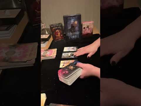 Видео: Любовен триъгълник . Чувства към нея /вас . За лични консултации 0879589007