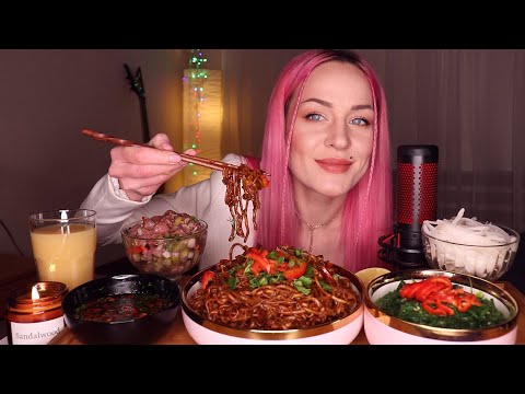 Видео: MUKBANG | Лапша (чачжанмен), маринованная говядина, чука, соус | Noodles, beef | не ASMR